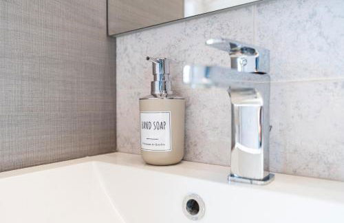 Casa dei Girasoli - 15 min Mirti - Colosseo - Foto 18