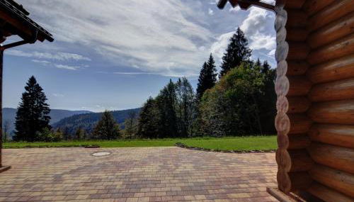 Luxus-Ferienhaus Blockhaus Chalet Nr 2 Toplage am Feldberg mit Sauna, Outdoor-Hottub, Kamin auf 1300m üM - Foto 4