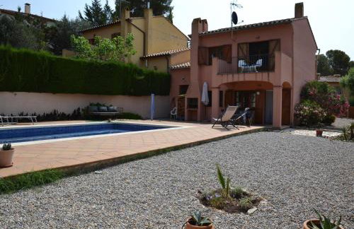 Casa con Piscina Privada y Jardín Cerca de la Playa en L'Estartit - ES-323-6 - Foto 3