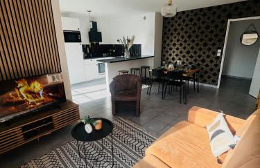 Lascano Parking GRATUIT proche Gare Aéroport Eurexpo GROUPAMA STADIUM - Foto 1