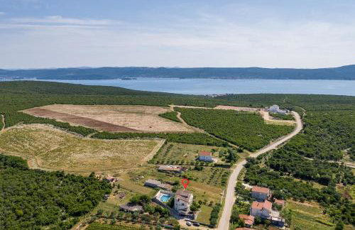 Apartman Strmota s bazenom i jakuzijem - Foto 3