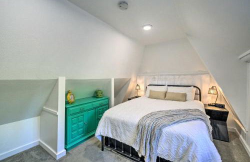 Puget Sound Cabin with Hot Tub and Water Views! - Foto 16