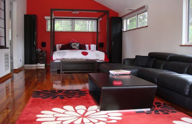 Silkwood Estate - Photo 1