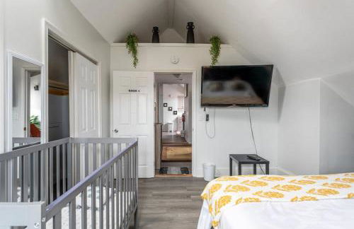 Spacious 4BR 1BA Duplex Apartment Near NYC - Foto 7