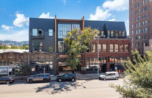 Mercantile industrial loft! - Photo 62