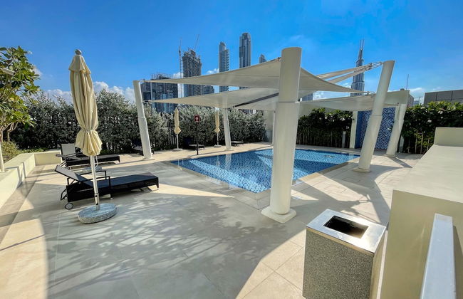 Maison Privee - Luxury Apt with Burj Khalifa Vw & Direct Mall Access - Photo 23