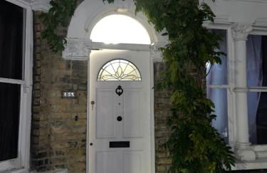 Traditional English 4 bedroom home in Greenwich - Foto 24