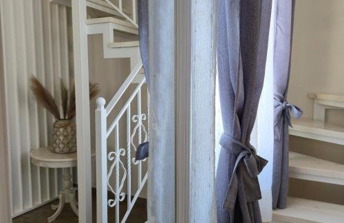 Mytilini City Center Petrino Guesthouse - Foto 12