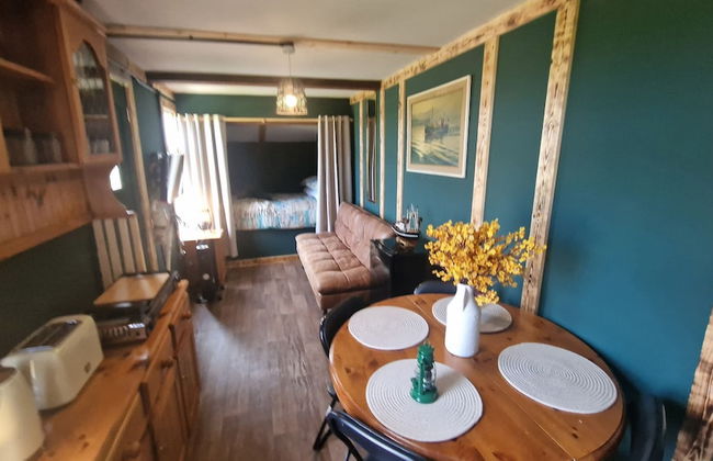 Sea View hut Sleeps 4/6 - Photo 12