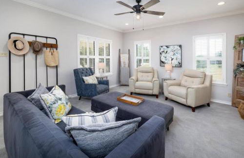 NEW! Dragonfly at Firefly Grove w/ River Access - Foto 22