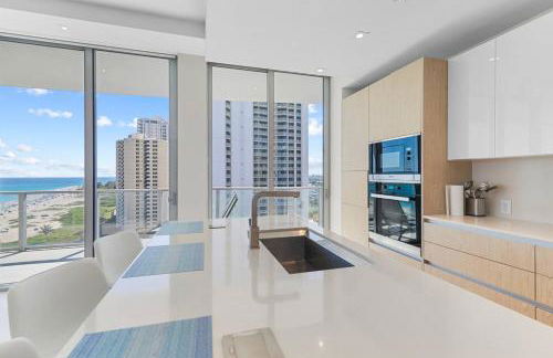 Ocean Front 2BR 2.5BA Lux Condo on Singer Island - Foto 21