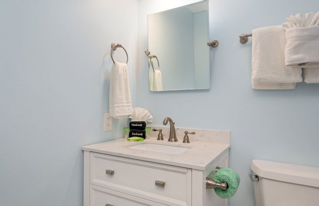 Sterling Sands 604 2 Bedroom Condo by RedAwning - Foto 17