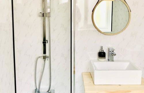 The Nook - A stylish apartment with garden, near the beach - Foto 32