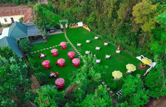 Shose Farmhouse Chalets & Campsite - Photo 46