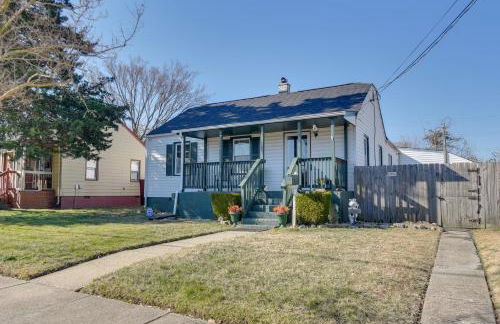 Private Yard and Patio BBQ! Norfolk Home Near Dtwn - Foto 1