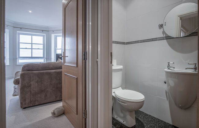 South Beach View- 2 Bedroom - Tenby - Foto 32