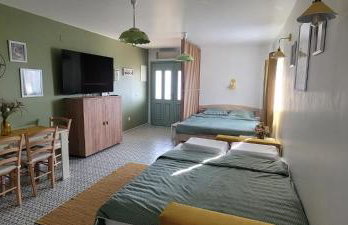 Charmdeen - Photo 12