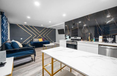 Classy and Chic 2BR Home near Galleria - Foto 5