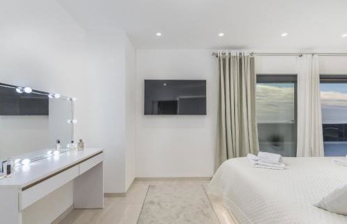 Villa Sara for 10 people near Novigrad with sea view and salt- water pool - Foto 44