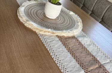 Lush Lake View - Photo 5