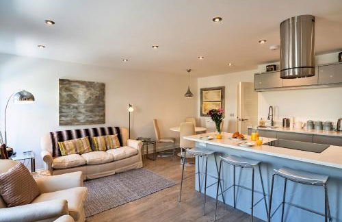 Finest Retreats - Brunels Reach - Photo 7