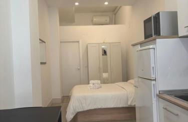 ESTUPENDO PISO a 3 min ESTACIÒN DE TREN MARIA ZAMBRANO Y BUS - Photo 26