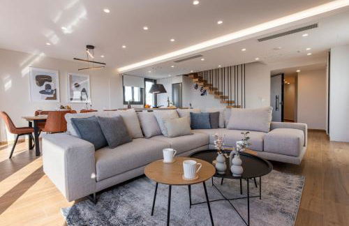 Riviera Escape Penthouse Suites - Foto 1