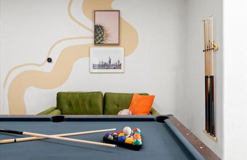 Lazy River Luxe 6 BR Sleeps 16 Pickleball Hot Tub - Foto 50