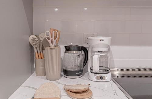 Chic Japandi 1BR in Brooklyn w Washer & Dryer - Foto 10