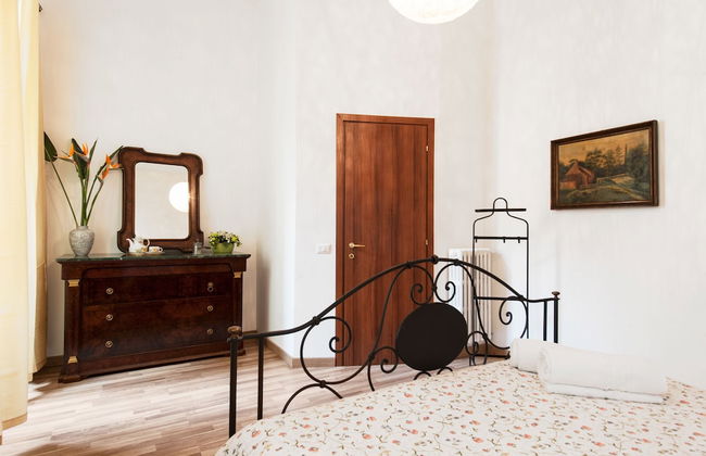 Rome Center Rooms - Photo 2