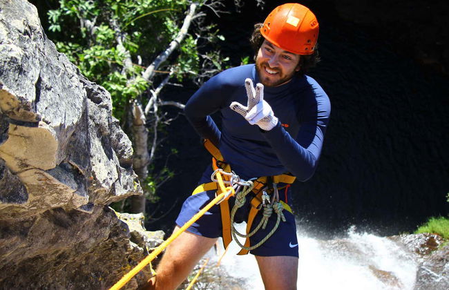 Rapel na cachoeira Almécegas - Foto 7
