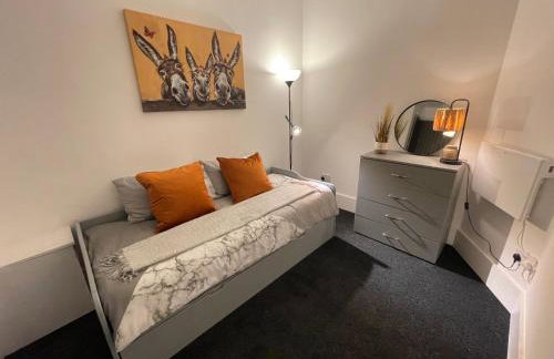 Urban 3 Bedroom Home in Kings Heath-Great Location - Foto 13