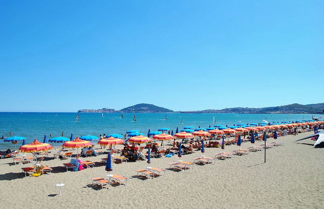 Edy sea View Holiday Apartment - Photo 20