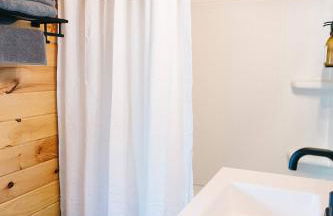 "Cozy Dumplin" - Warm & Modern Stay in RRG/Auxier - Foto 14