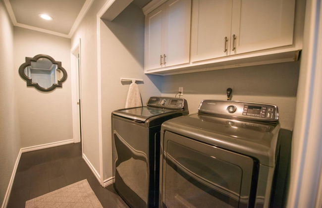 Walk to the Silos 3 Bed 1960 s Bungalow Near Baylor - Foto 28