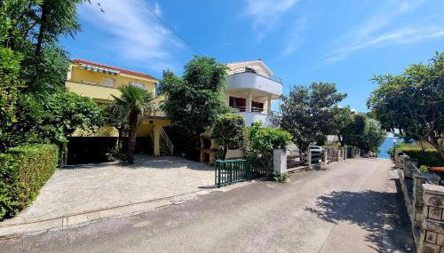 Biba Apartman - Foto 3, Garden, Garden view