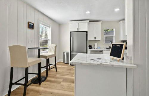 It's A Vibe- less than 10mins Capital,Hospitals,FAMU,&FSU - Foto 6