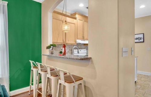 Cozy 2B Townhouse - Hot Tub - Foto 9