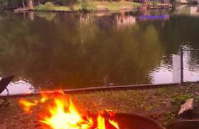 Charming Romantic Lakefront Cottage or Guest Room Depending on Availability Near Golf - Foto 30