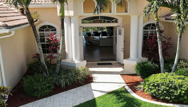 Camille with Boat MUST SEE modern furniturePool - Foto 2, Habitación