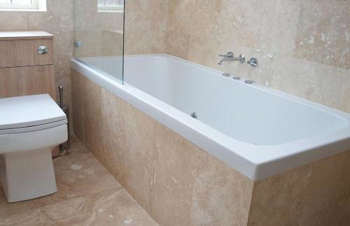 Deluxe 2 or 3 bed Cinema Games Room Pool Table Hot Tub - Foto 12