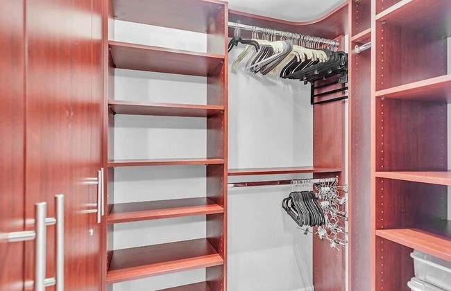 Updated Unit With Beautiful Florida Bay Sunsets 1 Bedroom Condo by RedAwning - Photo 5