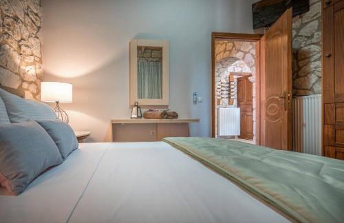 Villa Tramonto with Private Heated Pool, by ZanteWize - Foto 15