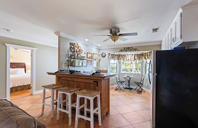 Victorian Manor In Paso Robles Wine Country + Pool, Hot Tub, Firepit, Tennis Court Sleeps 28 - Photo 45