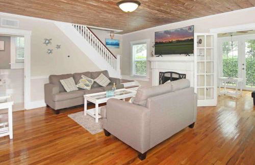 Modern 3BR, Pet-Friendly, WiFi, Washer & Dryer - Foto 6