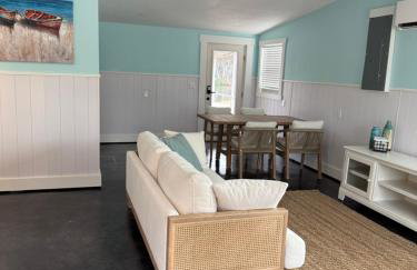 Castaway on Treasure Island NPR - Foto 15