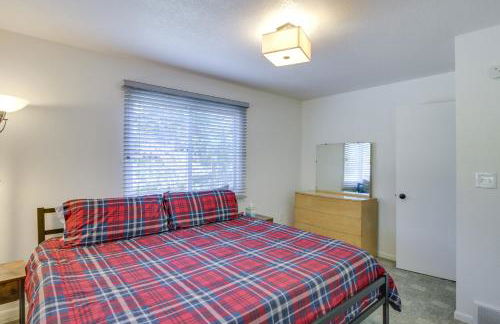 Lakefront Walker Home with Boat Dock and Lift! - Foto 18