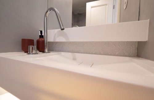 Augusta 229-5E-City Center Apt- Balcony & Elevator - Photo 22