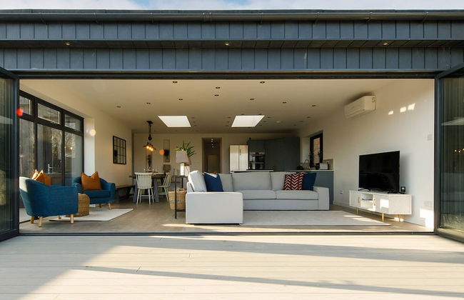 Designer Seaside Escape King Beds Scenic View - Foto 1