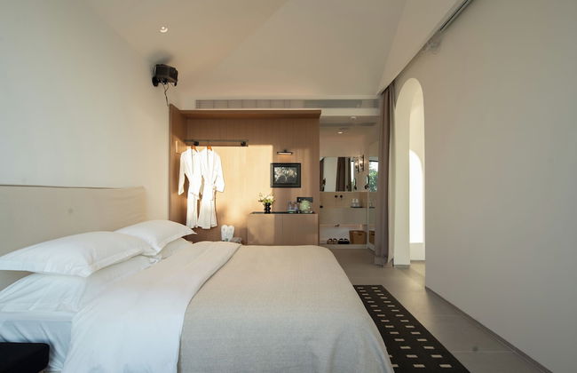 Miyue Roman Holiday Bubble Pool hotel - Photo 25